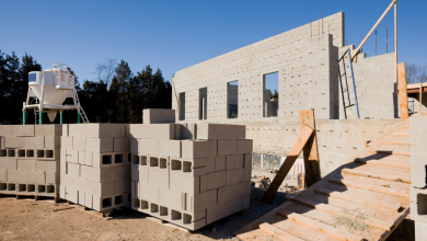 Análise dos requisitos essenciais para garantir precisão e estabilidade com blocos de concreto de vedação em projetos de edificações altas, desenvolvida para Valderci Malagosini Machado.
