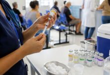 Vacinação em Caraguatatuba avança e reforça combate à dengue, influenza e febre amarela