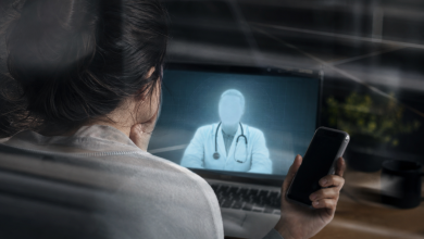Ilustração de um avatar médico digital diante de uma tela, sem textos, números, logotipos ou documentos legíveis